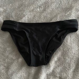 black bikini bottoms small